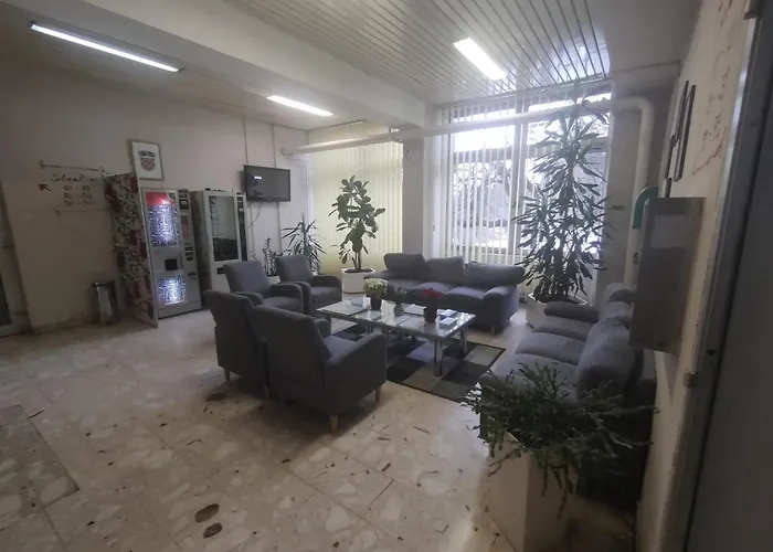 Hostel Arena